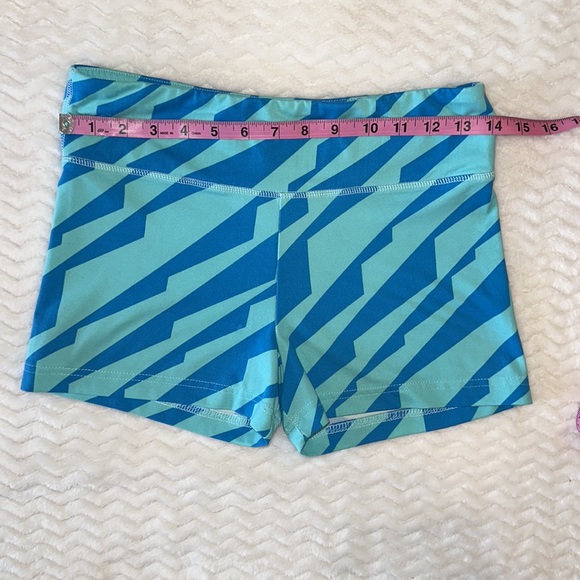 Marika Tek Blue and Teal Stretch Short Athletic Workout Shorts Size Large - Picture 6 of 11